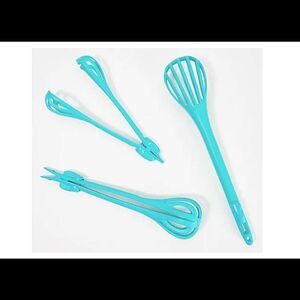 Cook's Essentials Set of 3 Whisking Tongs Aqua